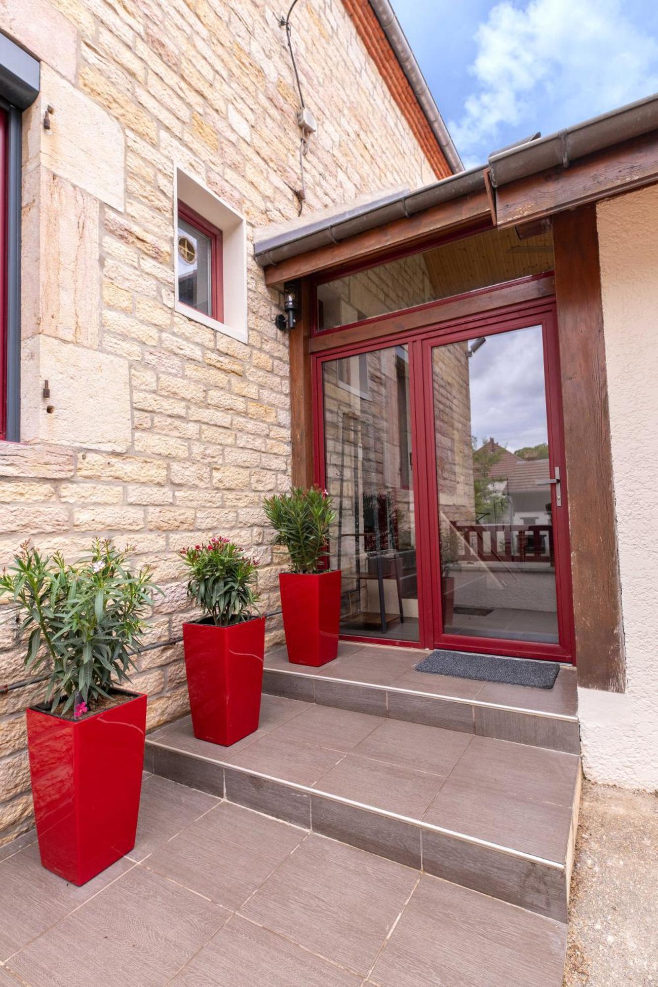 Chez Laurence Saint-Aubin  Exterior photo